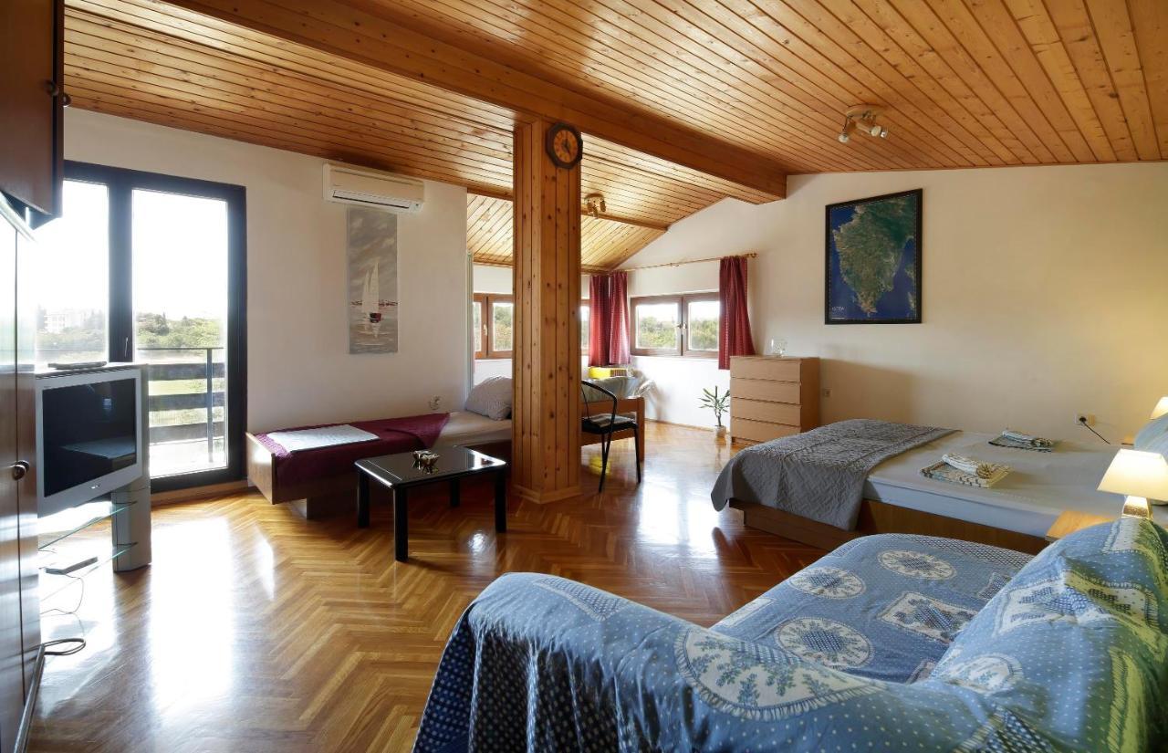 Apartments Natali Rovinj Exterior photo